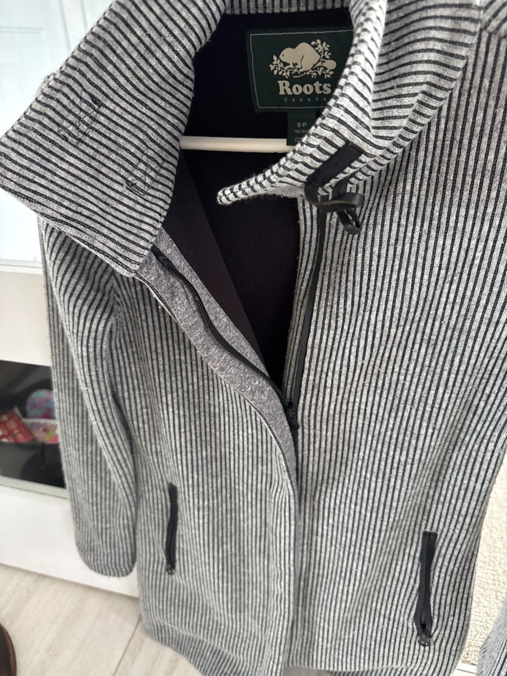 Women’s Roots fall coat - Picture 4 of 4